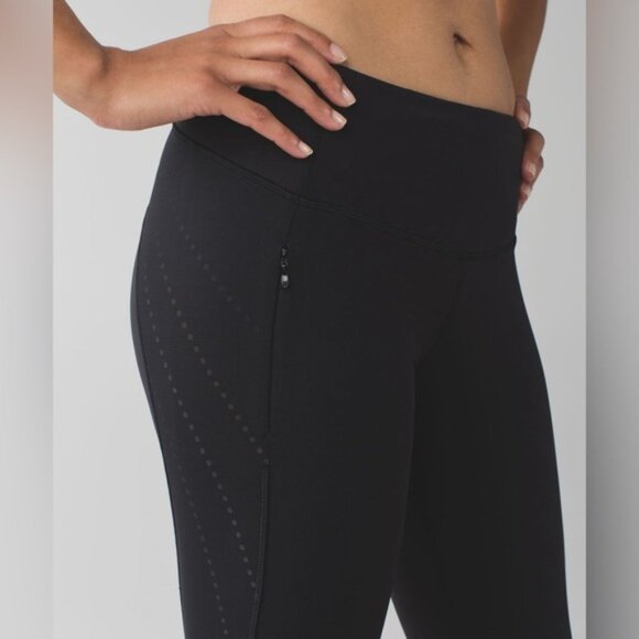 Lululemon Stop At Nothing Crop size 6 - Picture 5 of 8